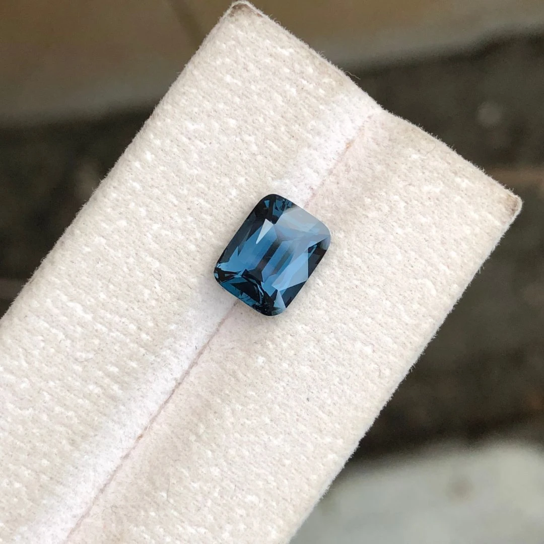 3.12 ct Natural Blue Spinel Cushion Shape Loose Gemstone from Tanzania — view 10